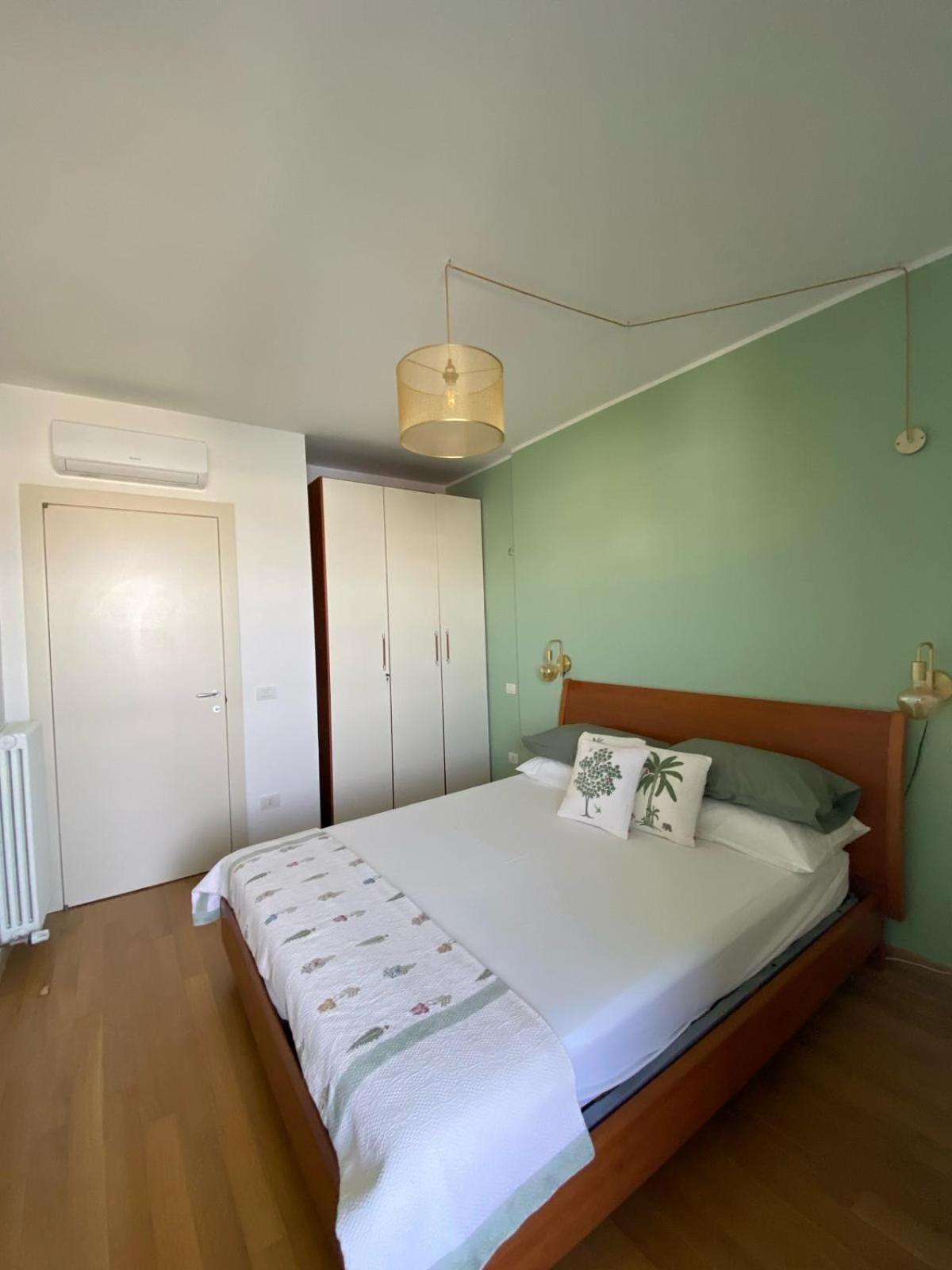 Casa Del Porto Apartment Pesaro Exterior foto